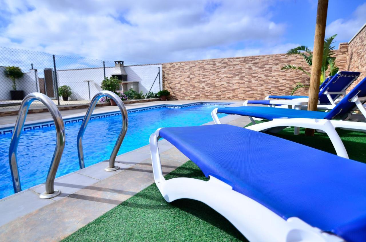 הוילה קוניל דה לה פרונטרה Casa Manoli מראה חיצוני תמונה